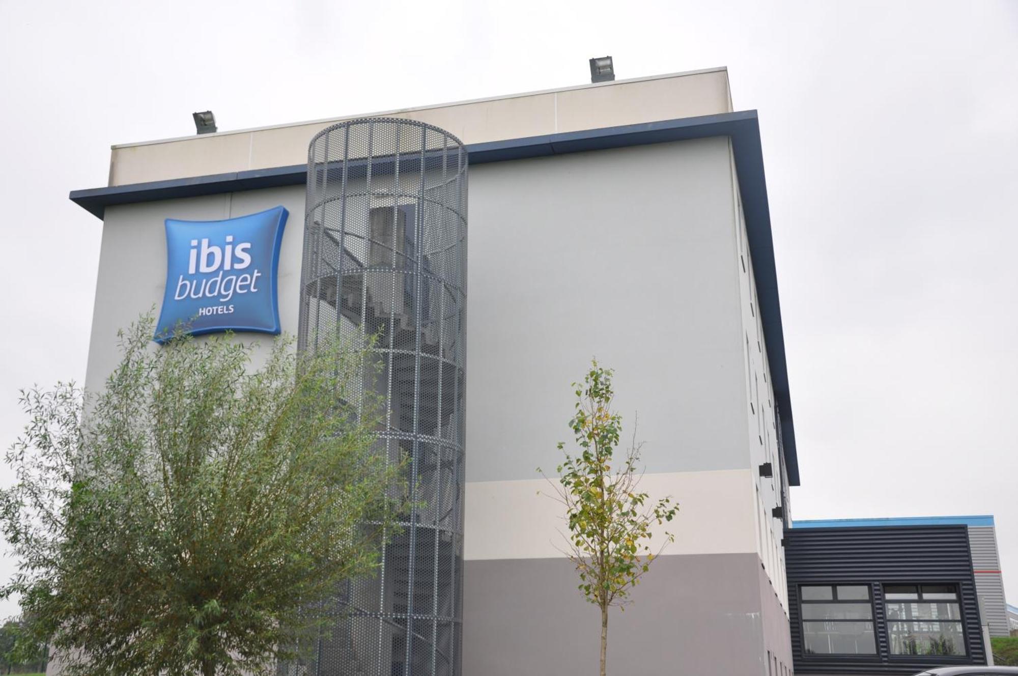 Ibis Budget Rennes Route De Saint Malo Montgermont Buitenkant foto