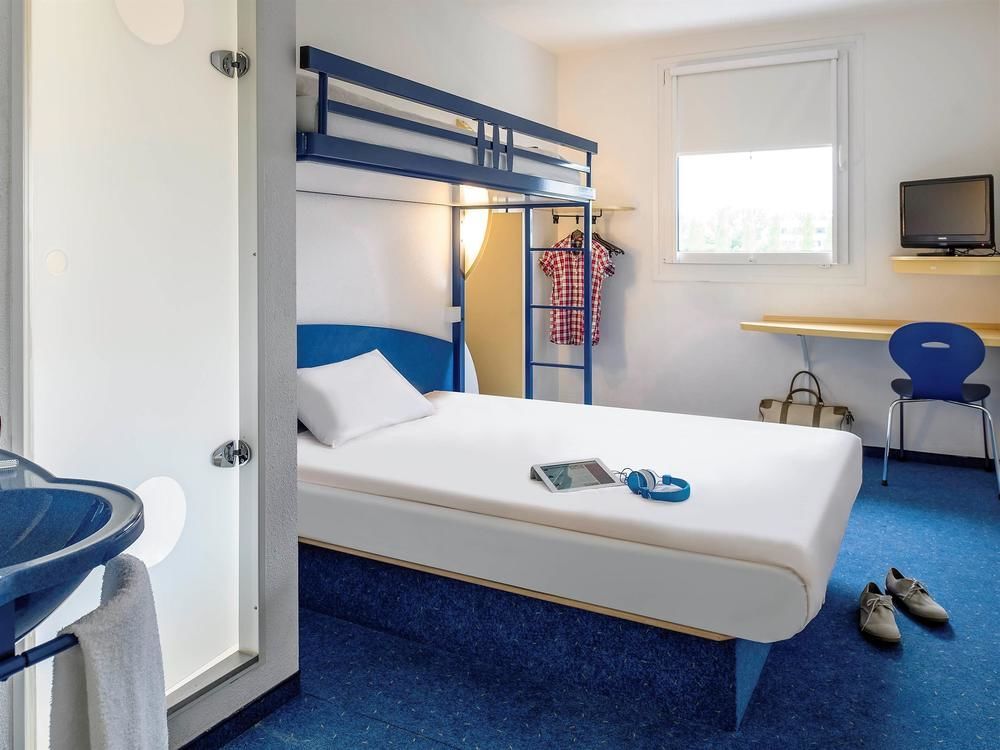 Ibis Budget Rennes Route De Saint Malo Montgermont Buitenkant foto