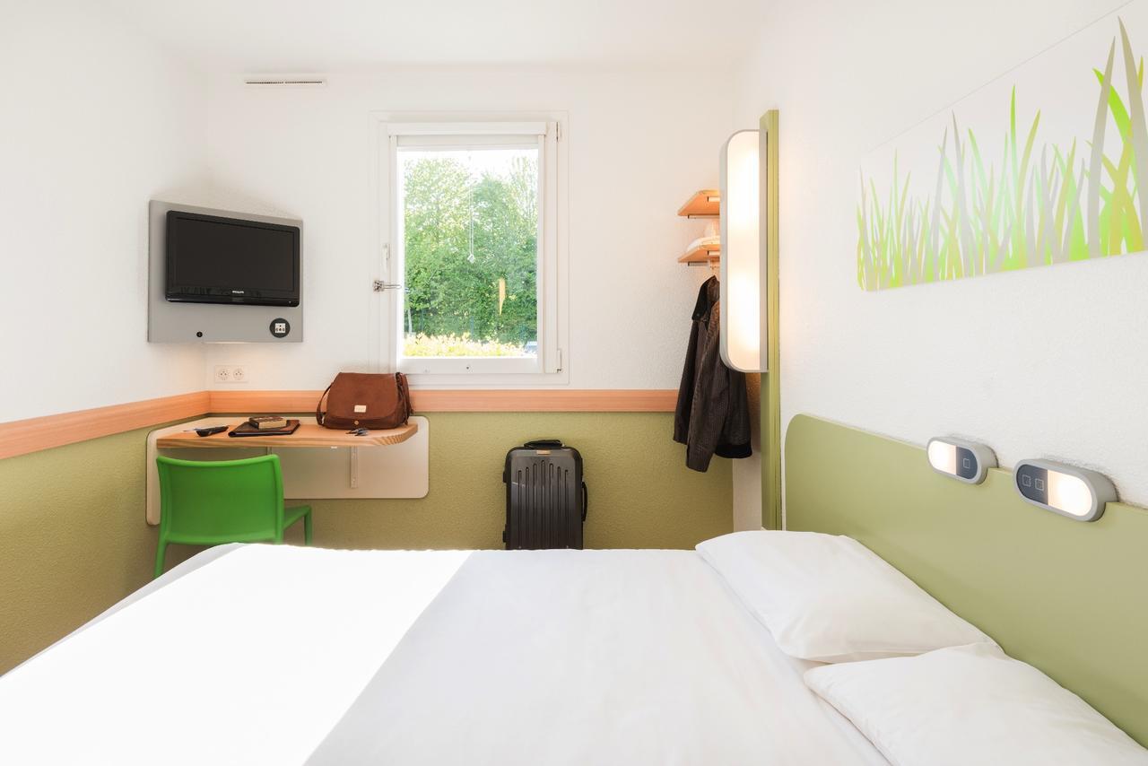 Ibis Budget Rennes Route De Saint Malo Montgermont Buitenkant foto